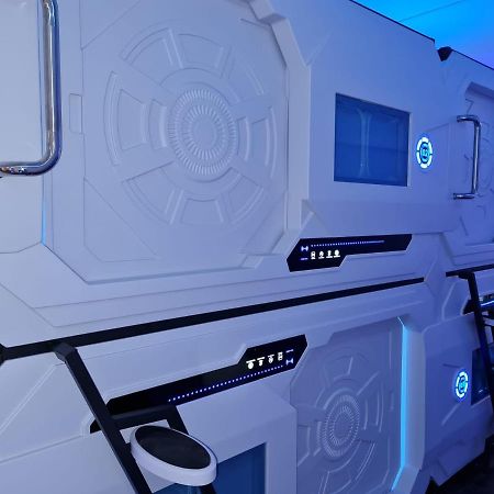 Galaxy Pods Capsule Hotel Boat Quay Singapour Extérieur photo