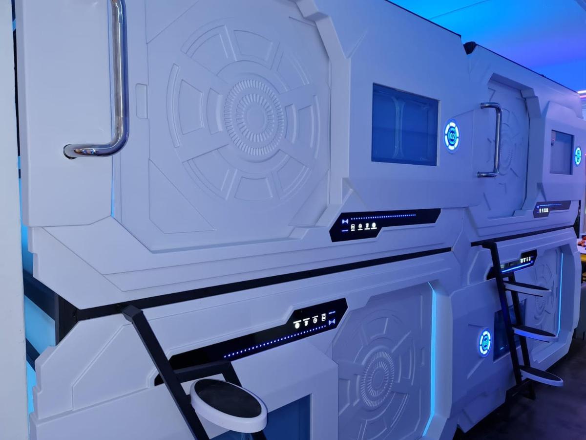 Galaxy Pods Capsule Hotel Boat Quay Singapour Extérieur photo
