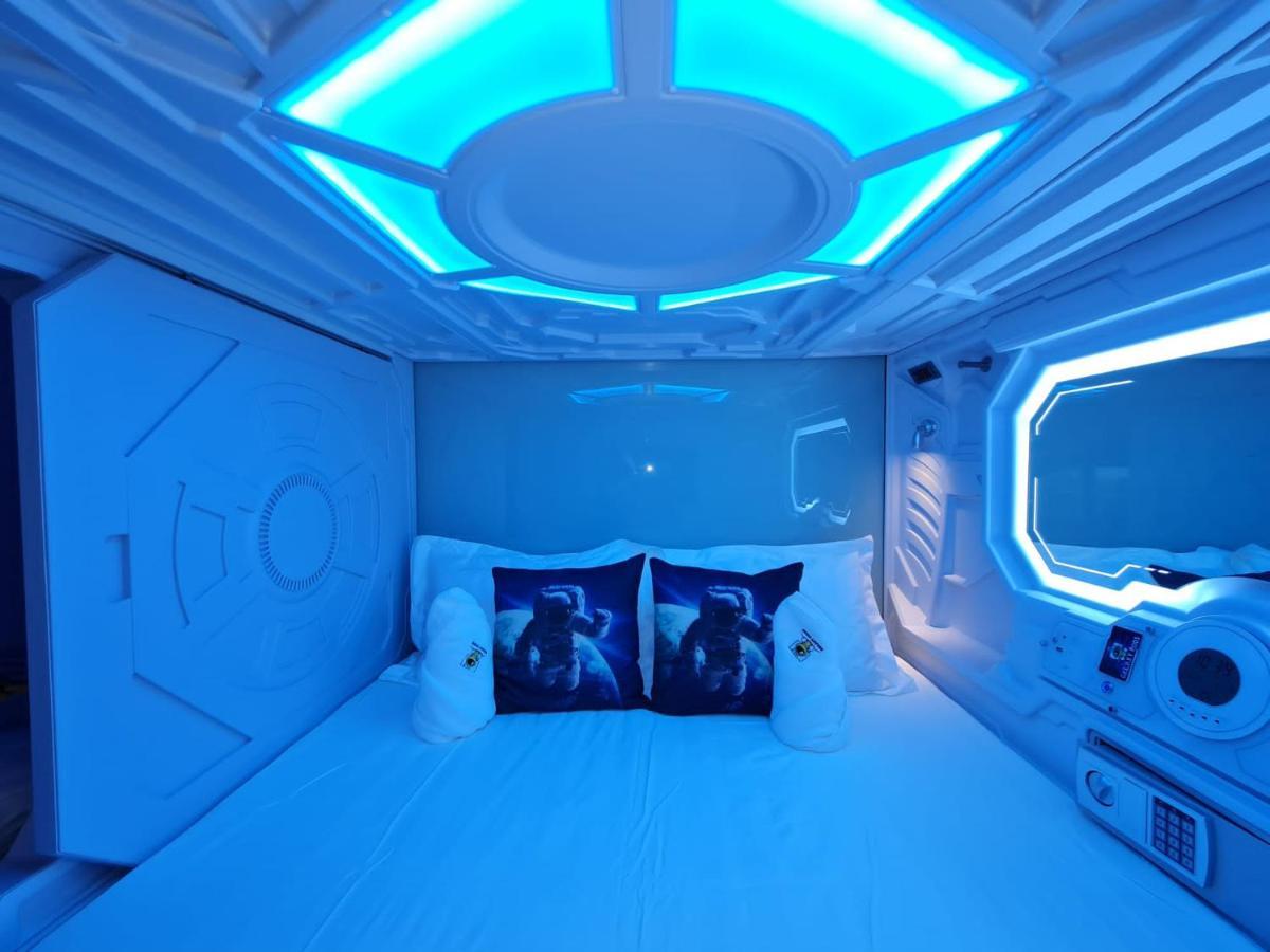 Galaxy Pods Capsule Hotel Boat Quay Singapour Extérieur photo