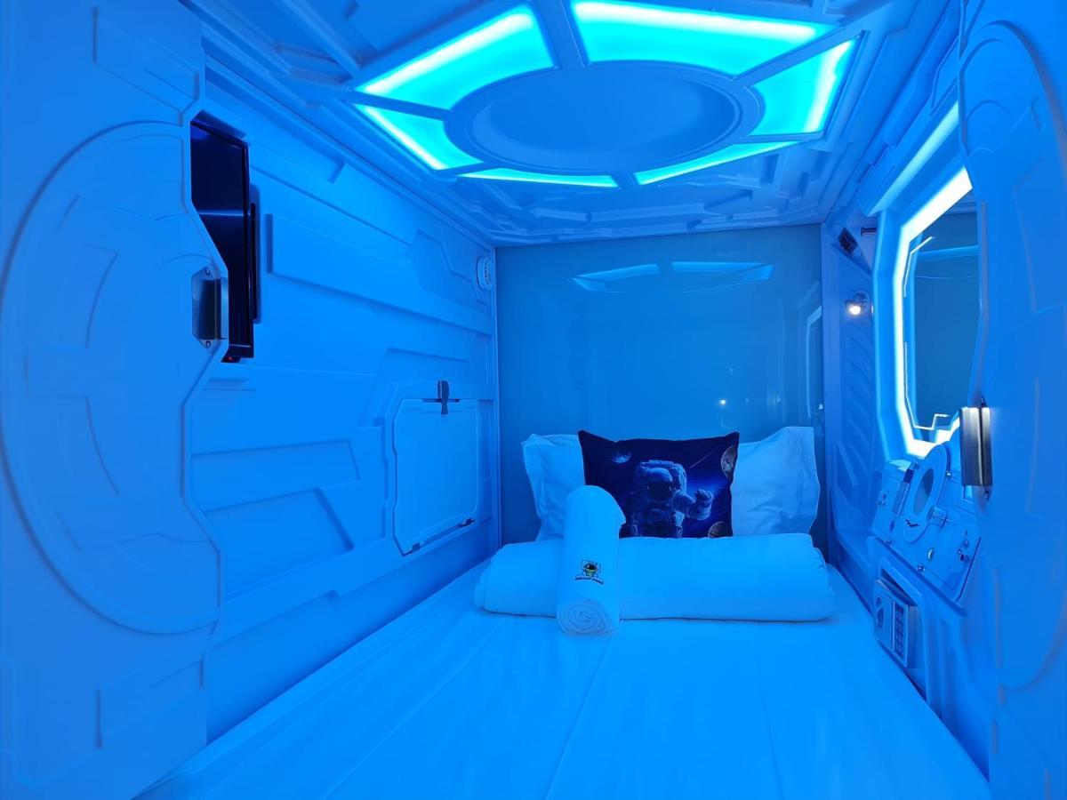 Galaxy Pods Capsule Hotel Boat Quay Singapour Extérieur photo